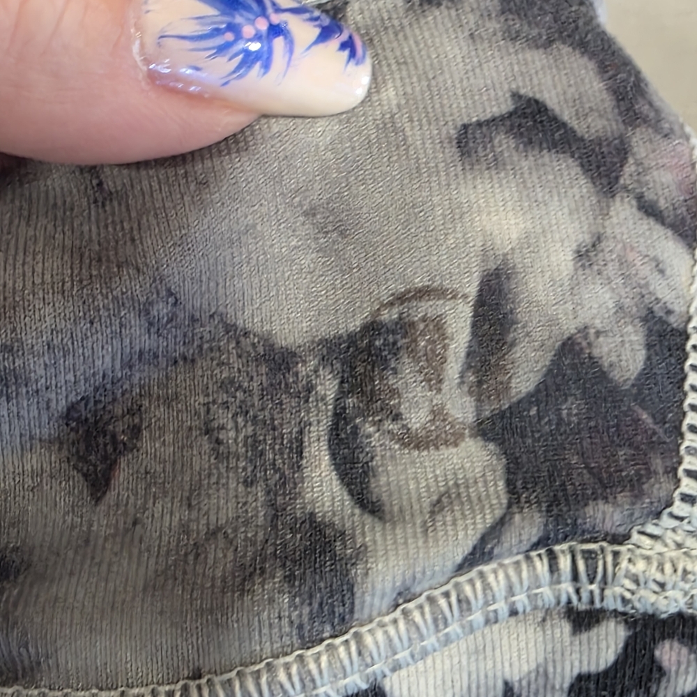 Lululemon Athletica 10 Power Y Sports Bra Gray & Pink Floral Sporty Yoga - Picture 13 of 13